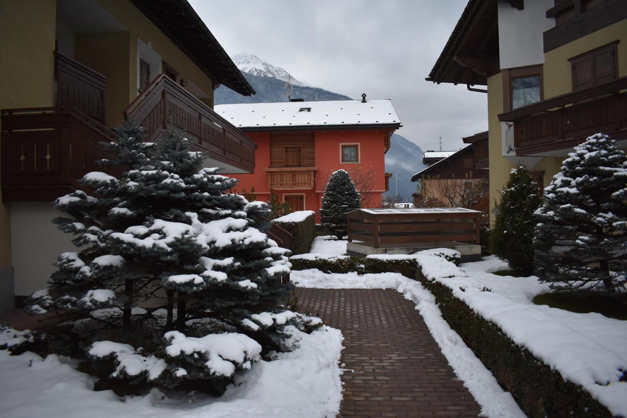 Appartamento In Residence Santa Lucia Bormio Exterior photo