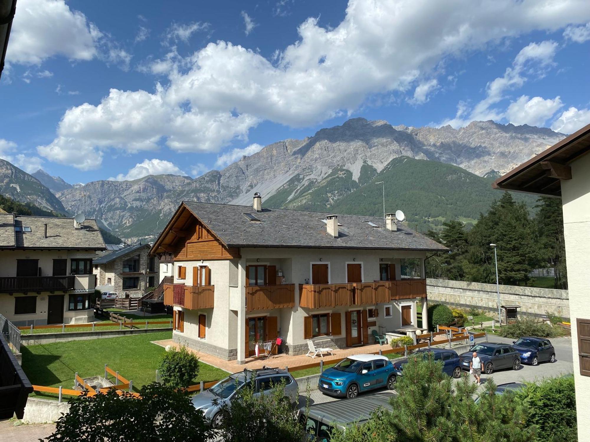 Appartamento In Residence Santa Lucia Bormio Exterior photo